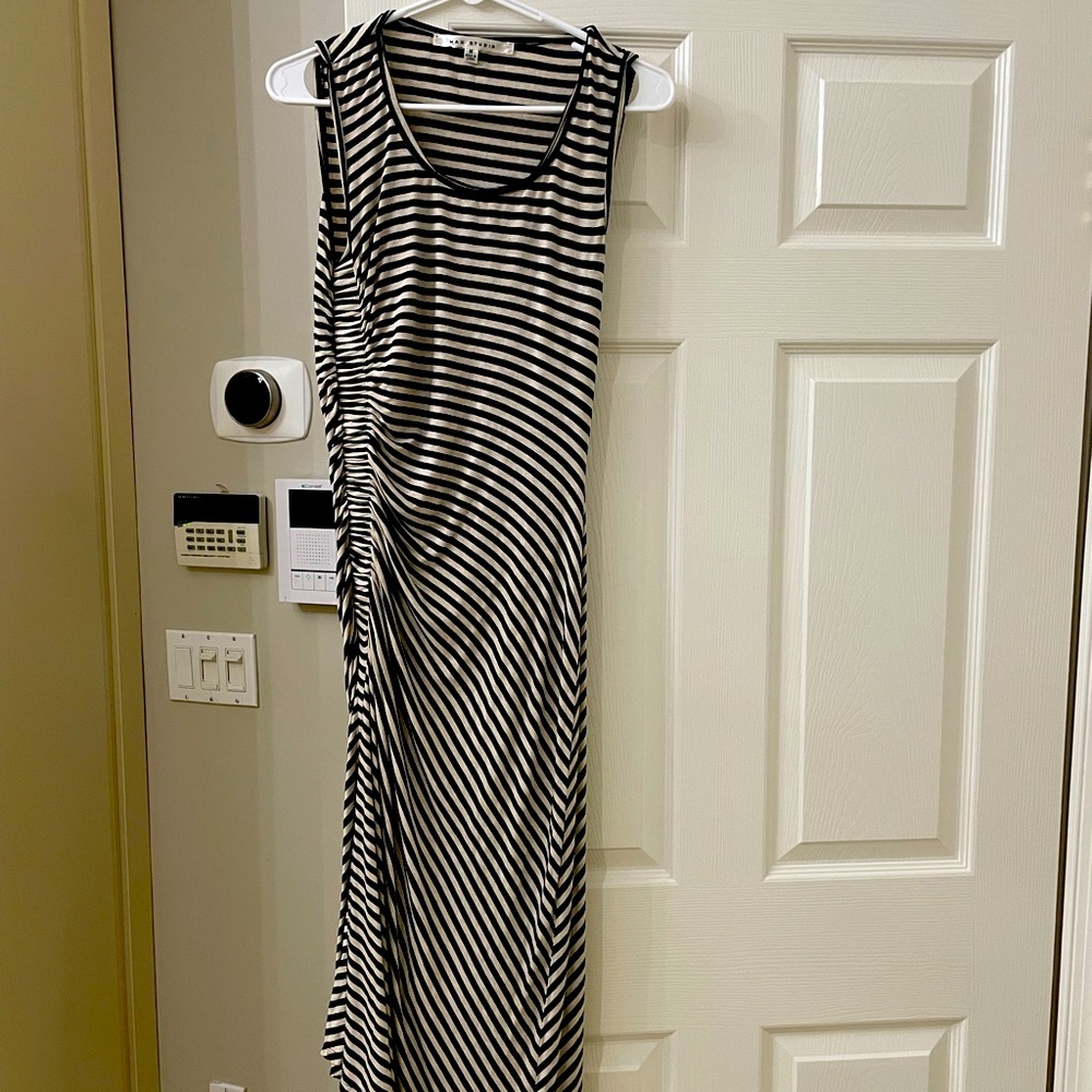 bcbg midi dress
